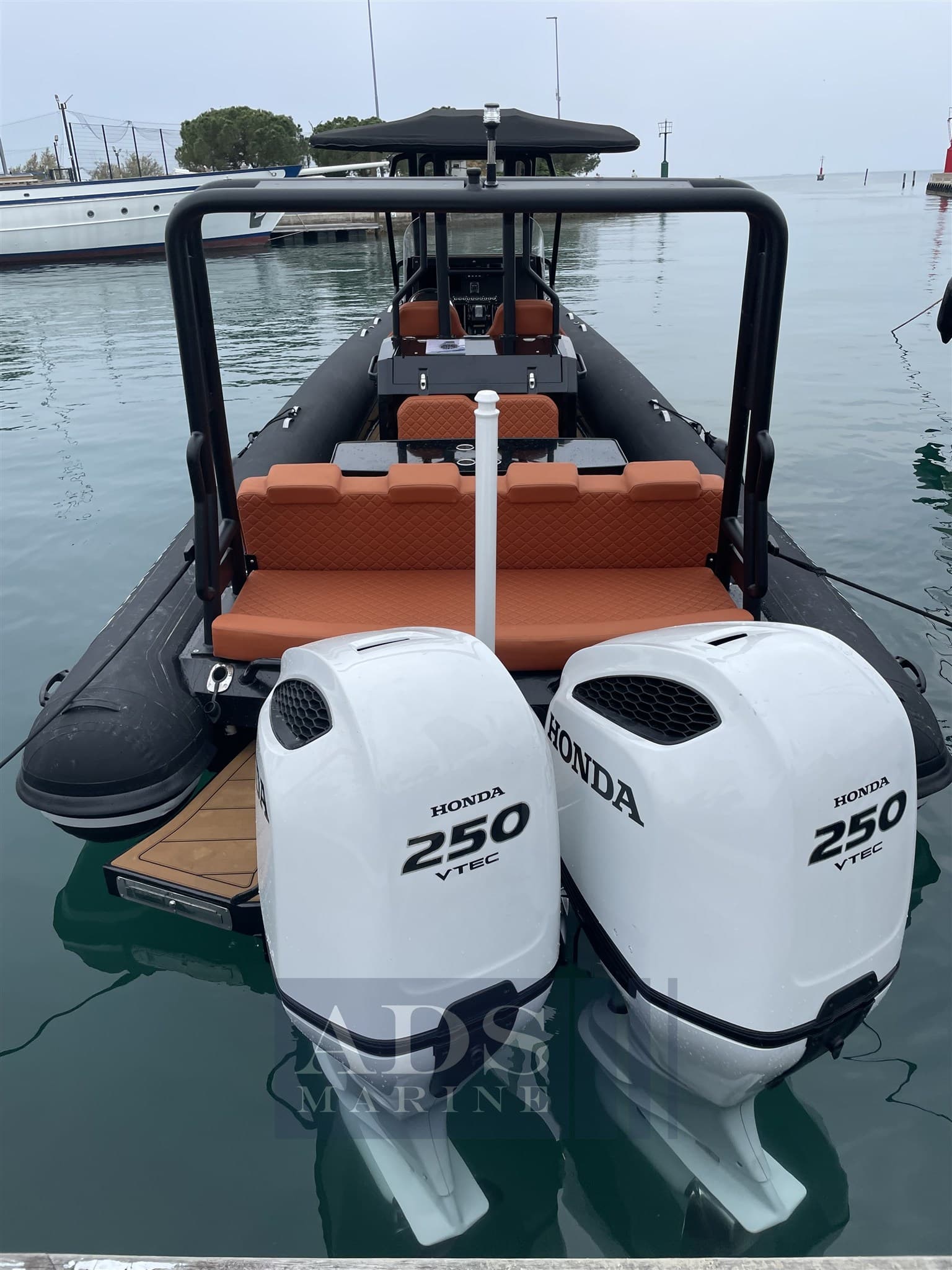 Highfield SPORT 900 usato - foto hero 4