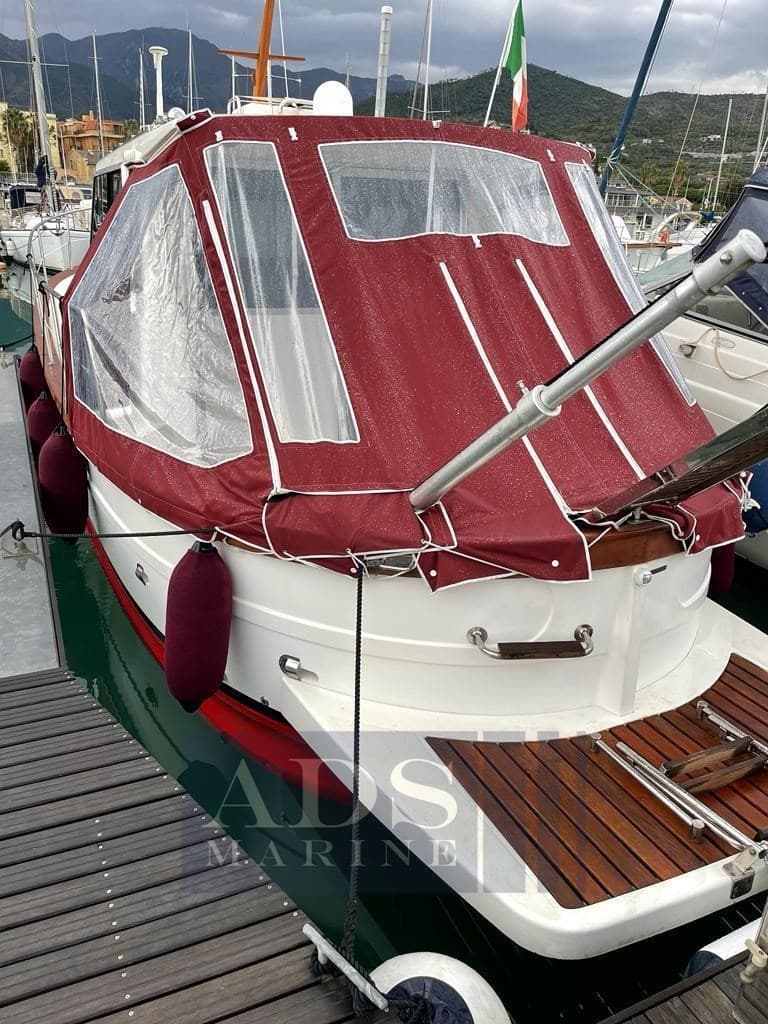 Sciallino 33 - Interior View Sciallino 33 - Interior View