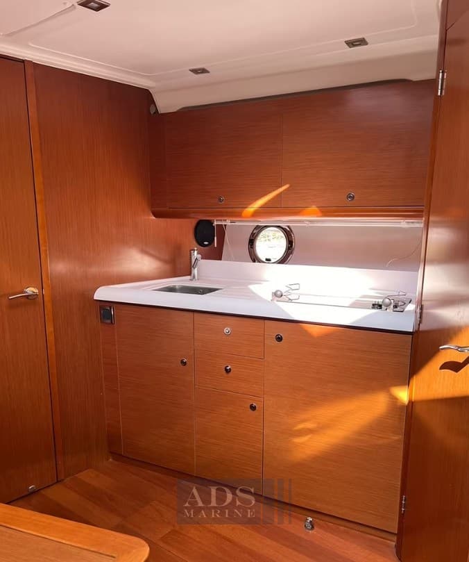 Beneteau Gran Turismo 38 Flyer - Deck View Beneteau Gran Turismo 38 Flyer - Deck View