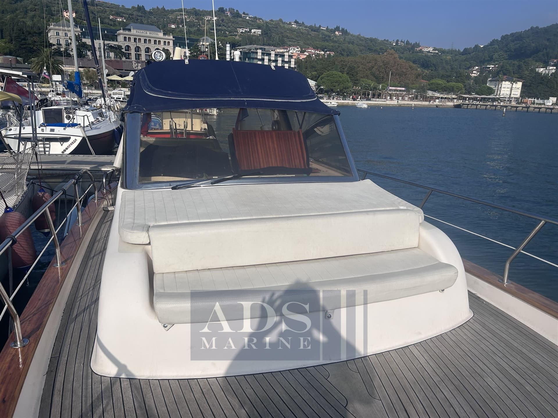 Mimì Libeccio 27 - Deck View Mimì Libeccio 27 - Deck View