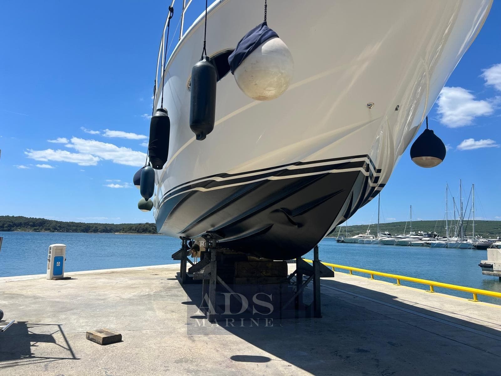 Princess Yachts 43 Fly gebraucht - Hauptbild 27