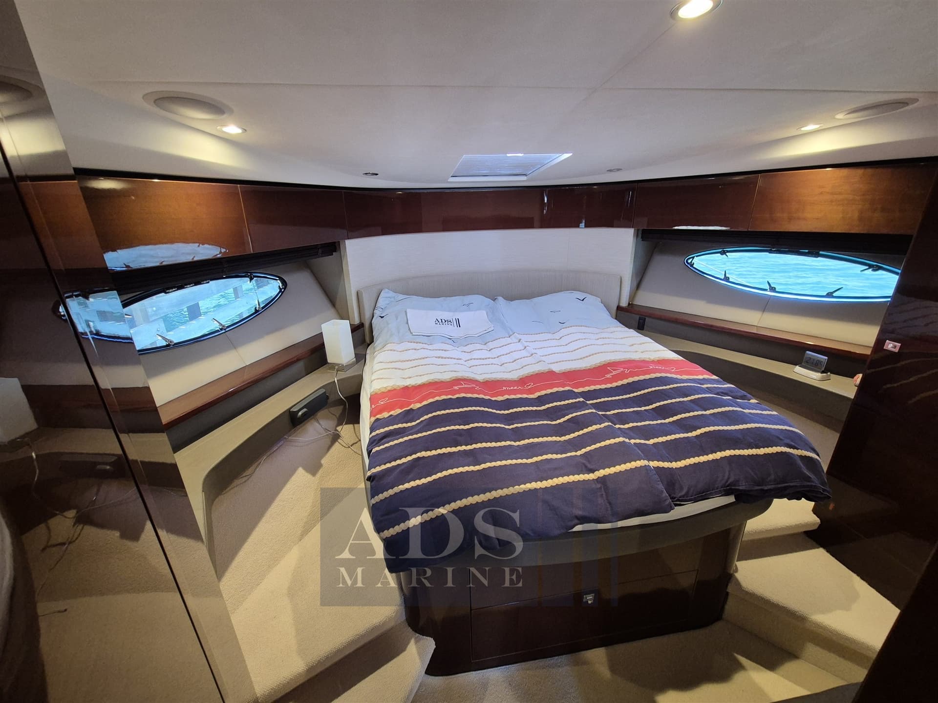 Princess Yachts 43 Fly gebraucht - Hauptbild 20
