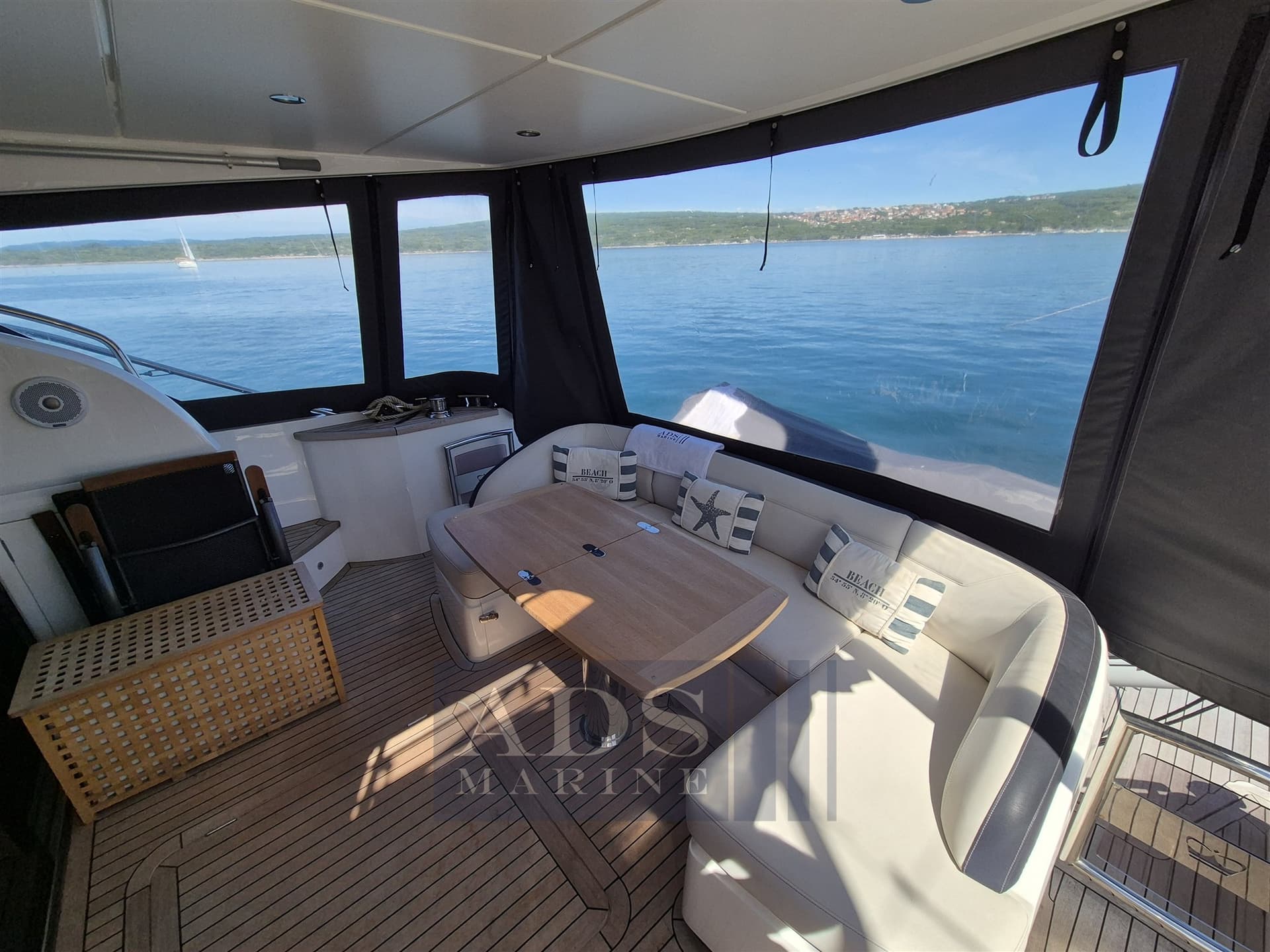 Princess Yachts 43 Fly gebraucht - Hauptbild 5