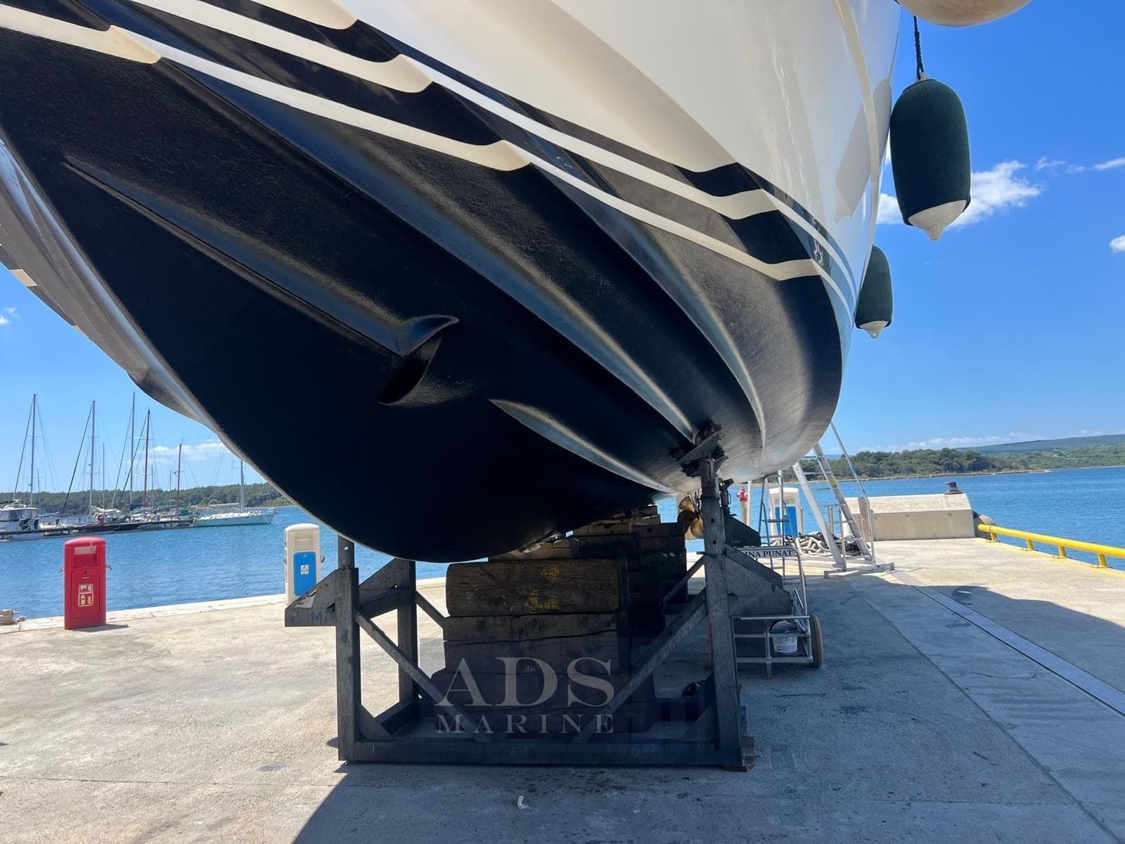 Princess Yachts 43 Fly gebraucht - Hauptbild 29