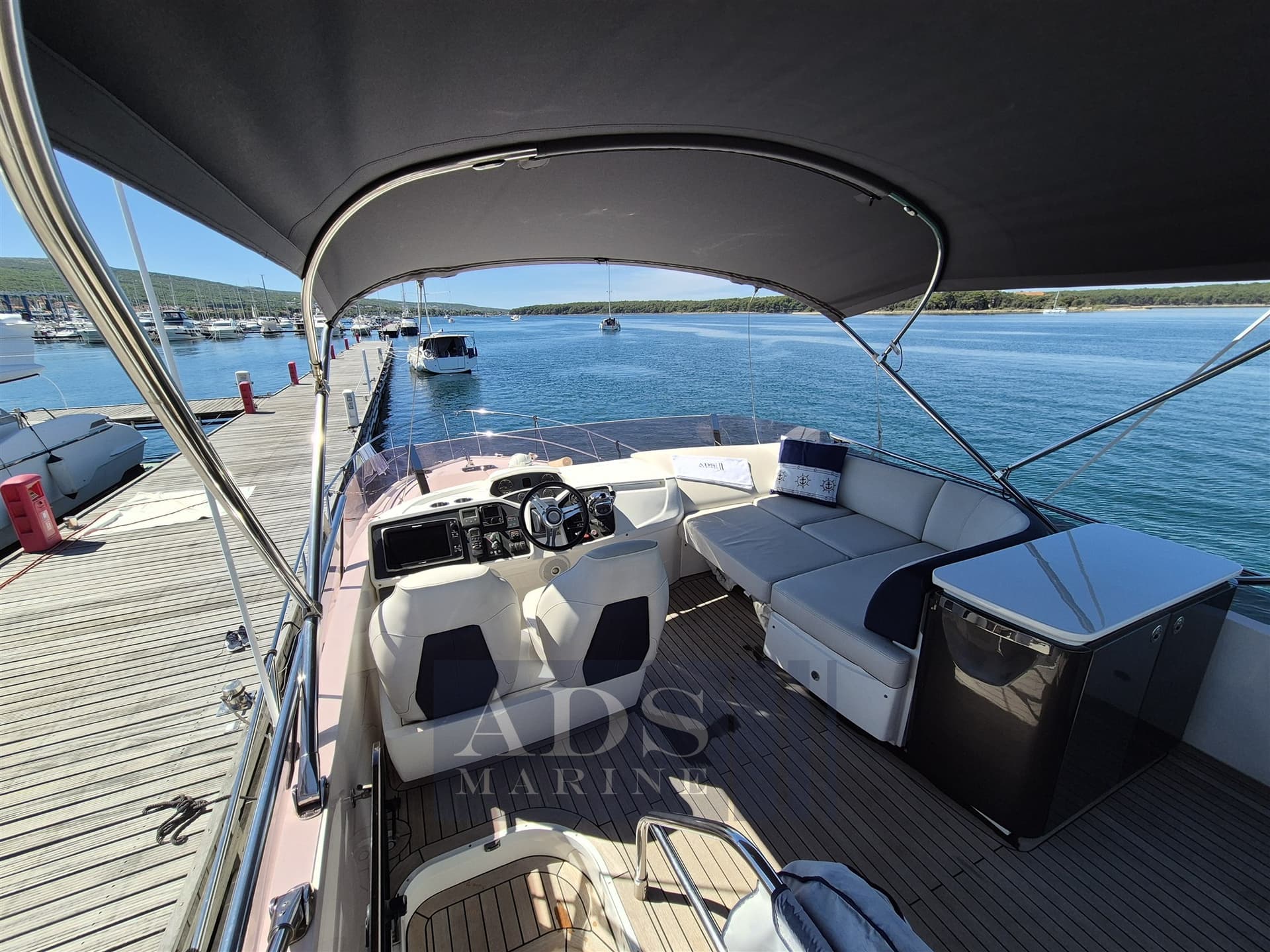 Princess Yachts 43 Fly gebraucht - Hauptbild 8