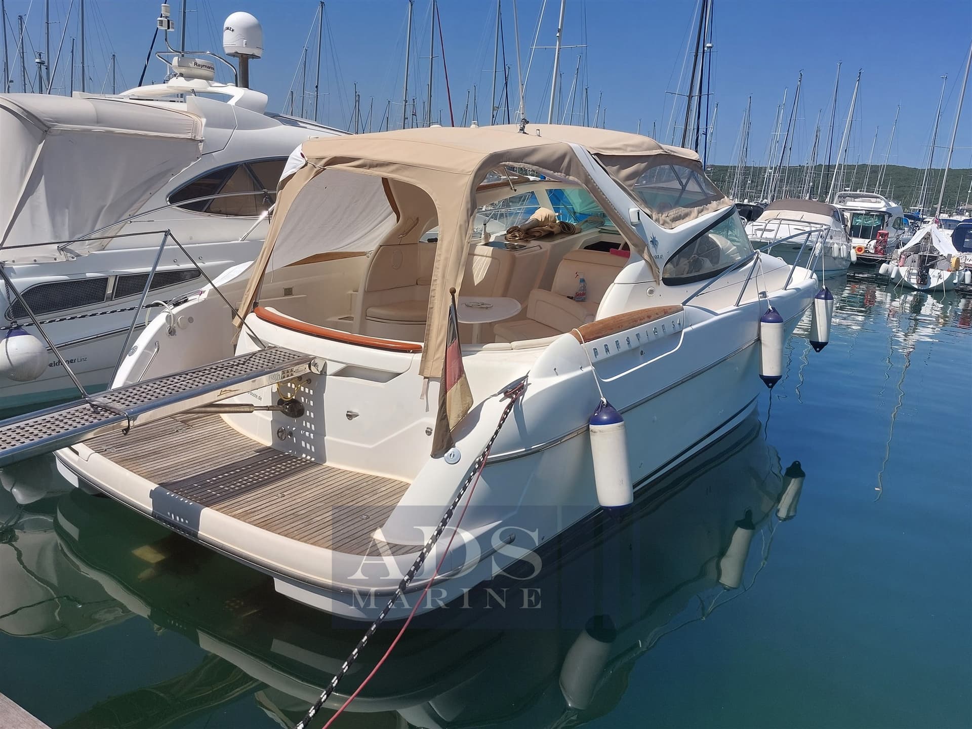 Jeanneau PRESTIGE 34 d'occasion - vue principale