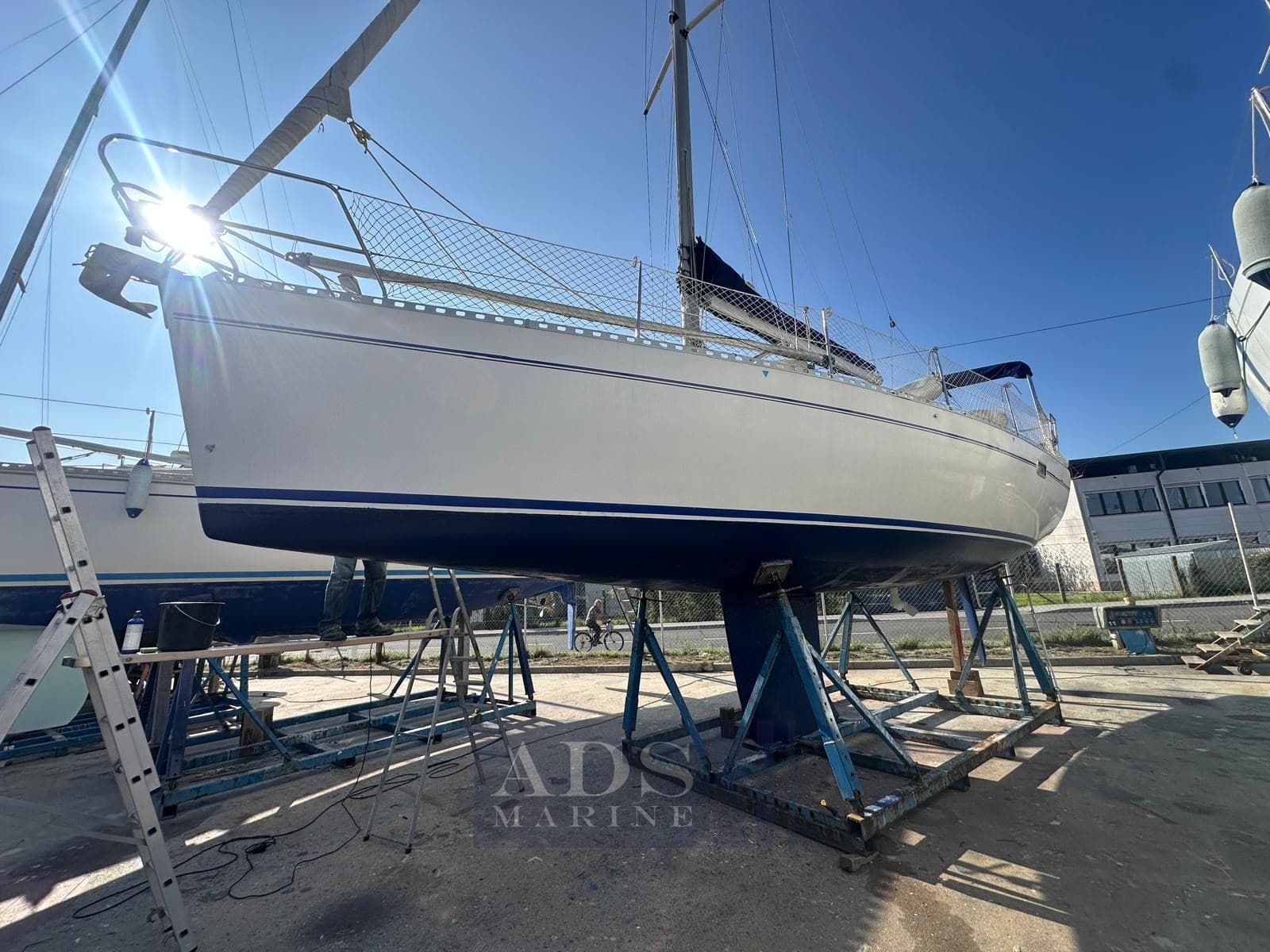 Triplast Y 999 - Main View Triplast Y 999 - Main View