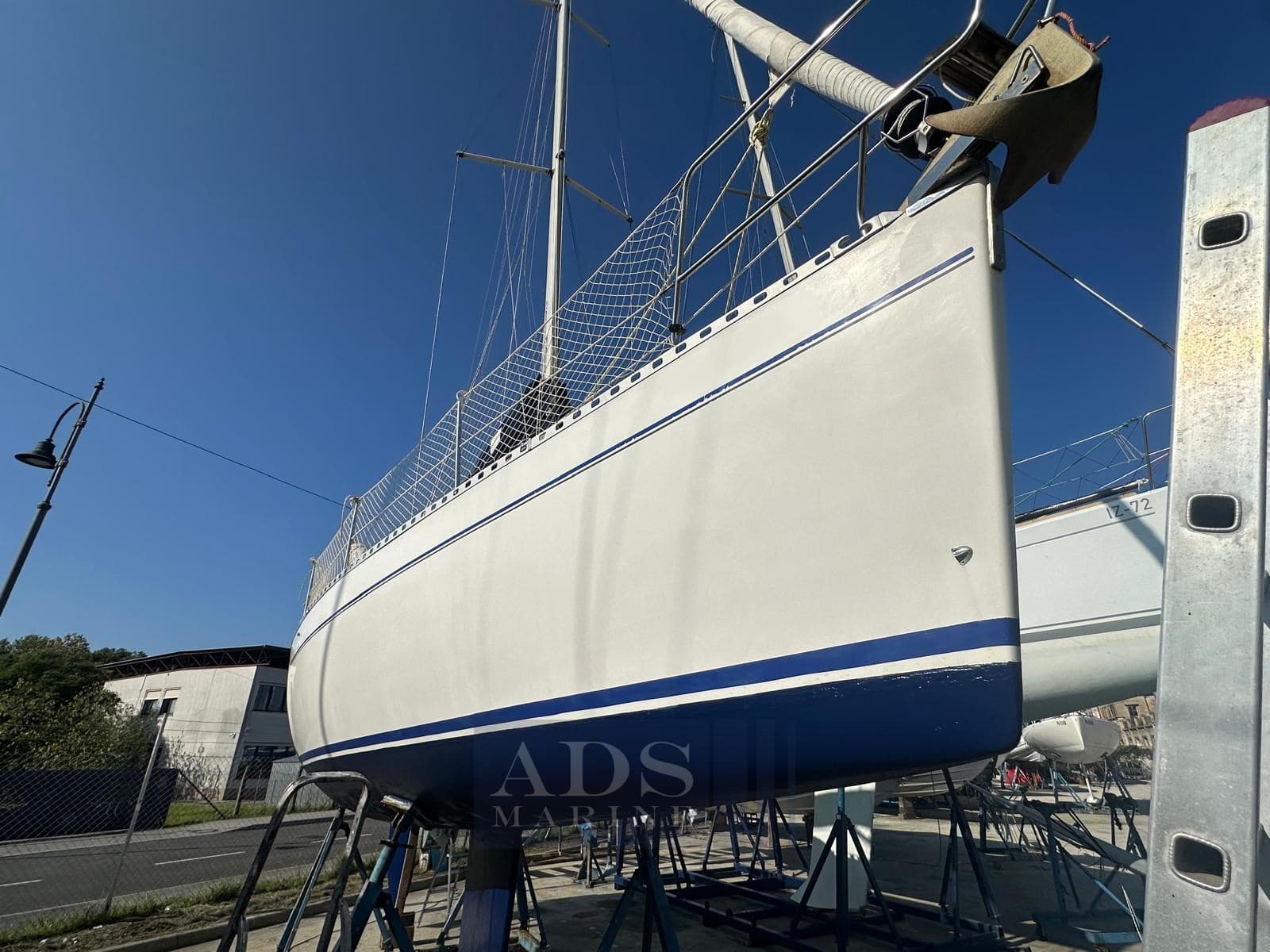 Triplast Y 999 - Detail View 1 Triplast Y 999 - Detail View 1