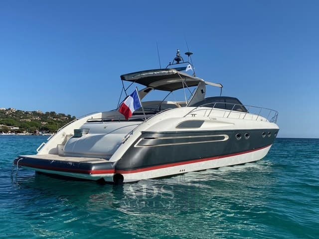 Princess Yachts V55 - Deck View Princess Yachts V55 - Deck View