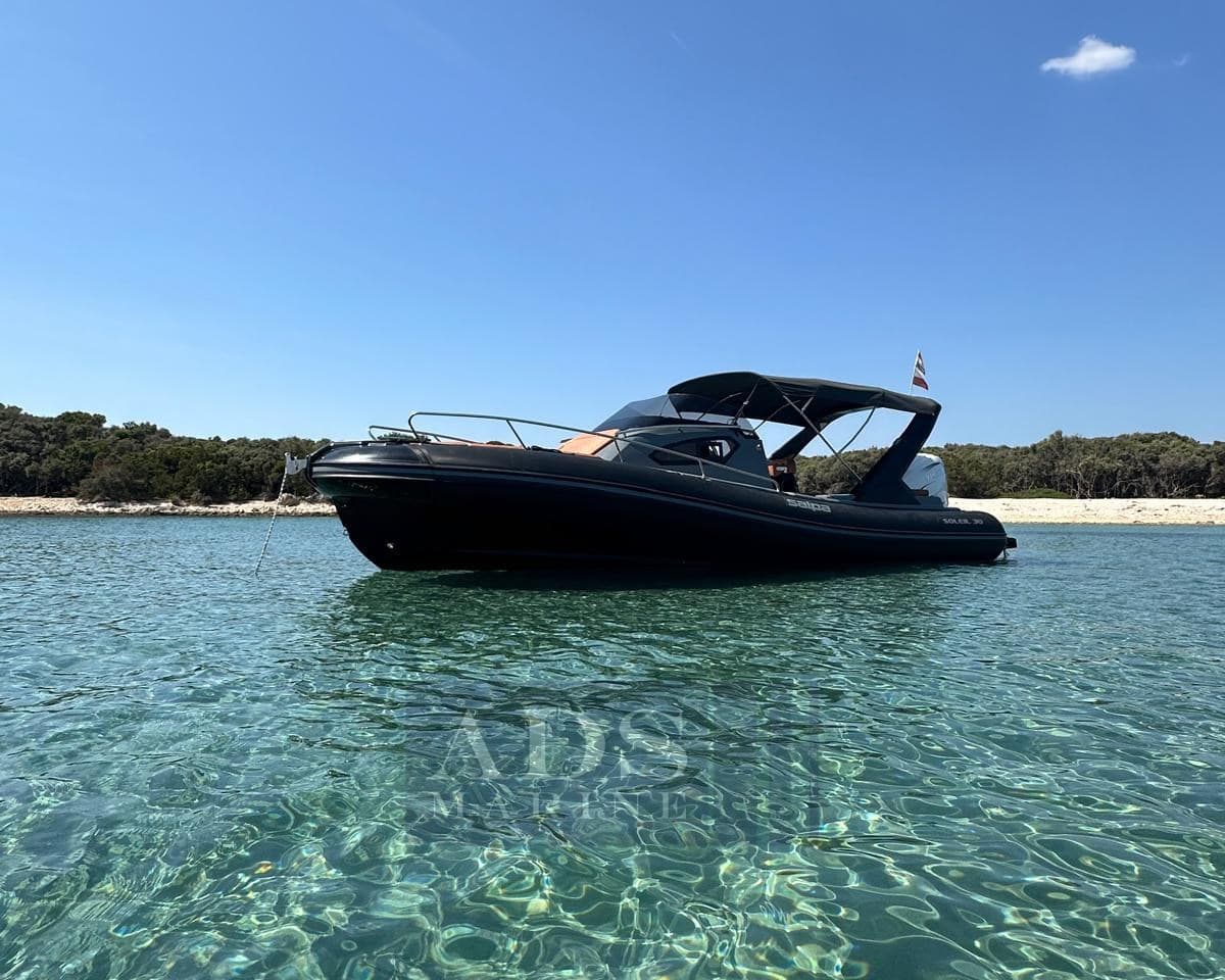 Salpa Soleil 30 - Main View Salpa Soleil 30 - Main View