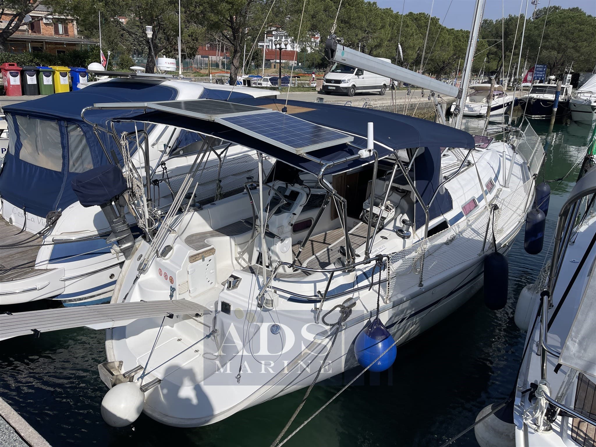 Bavaria Bavaria Cruiser 36 - Main View Bavaria Bavaria Cruiser 36 - Main View