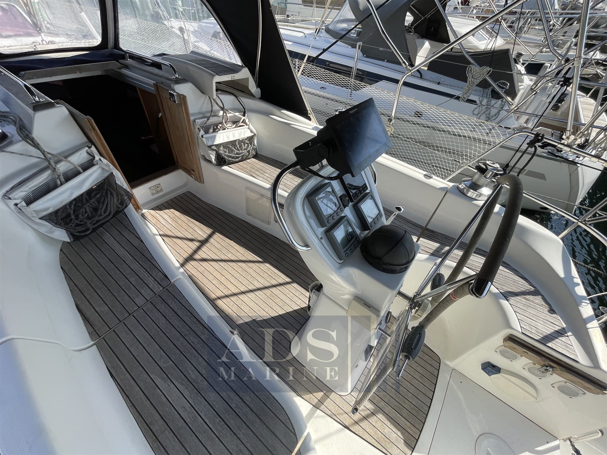 Bavaria Bavaria Cruiser 36 - Detail View 1 Bavaria Bavaria Cruiser 36 - Detail View 1