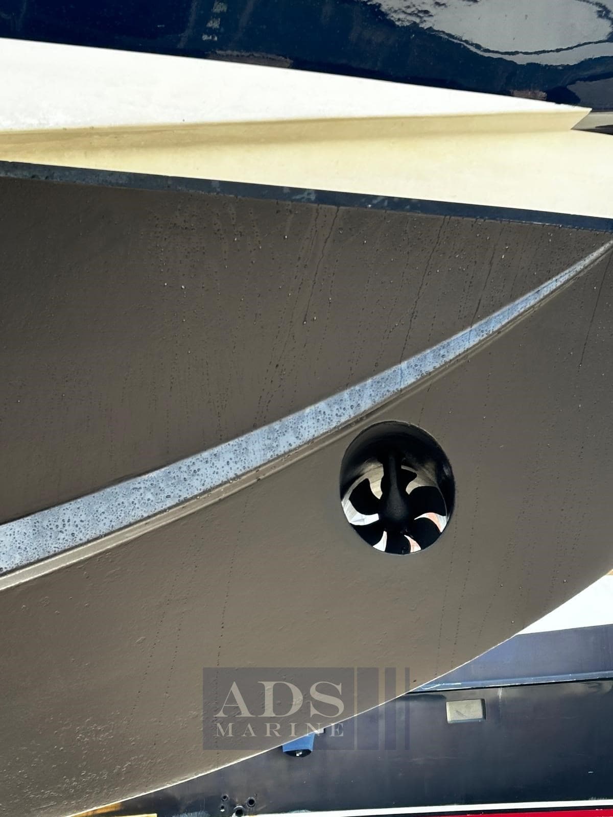 Austin Parker AP 48 SUNDECK used - hero image 20