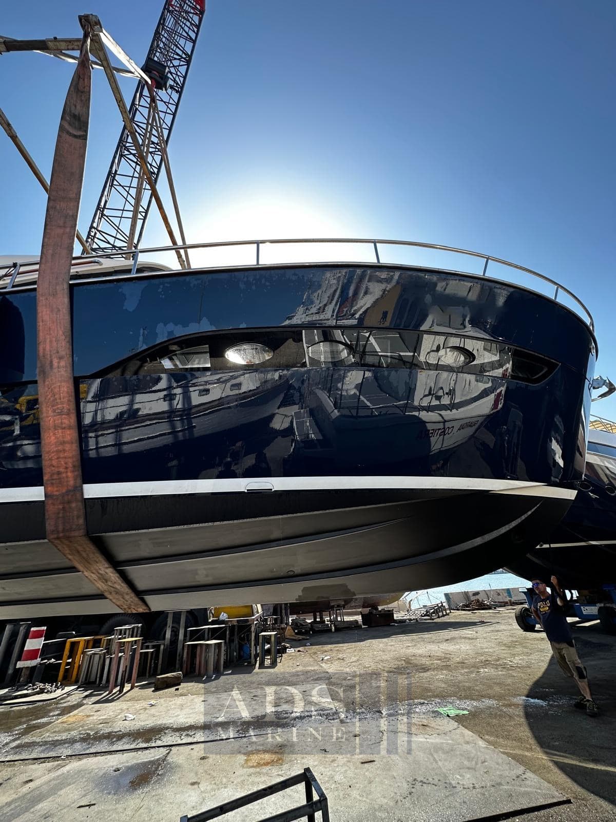 Austin Parker AP 48 SUNDECK used - hero image 22