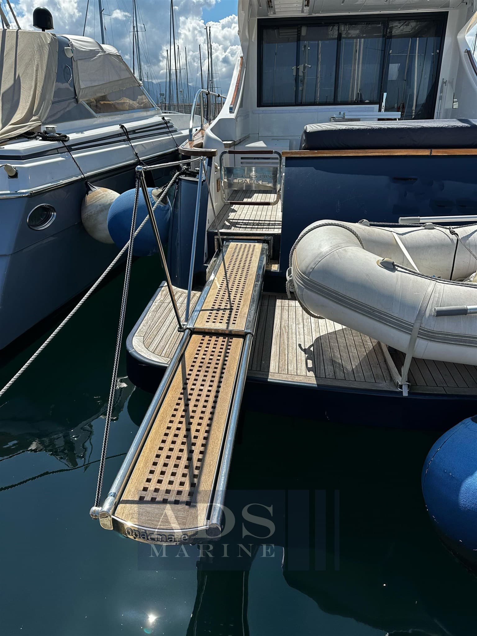 Austin Parker Ap 48 Sundeck - Deck View Austin Parker Ap 48 Sundeck - Deck View