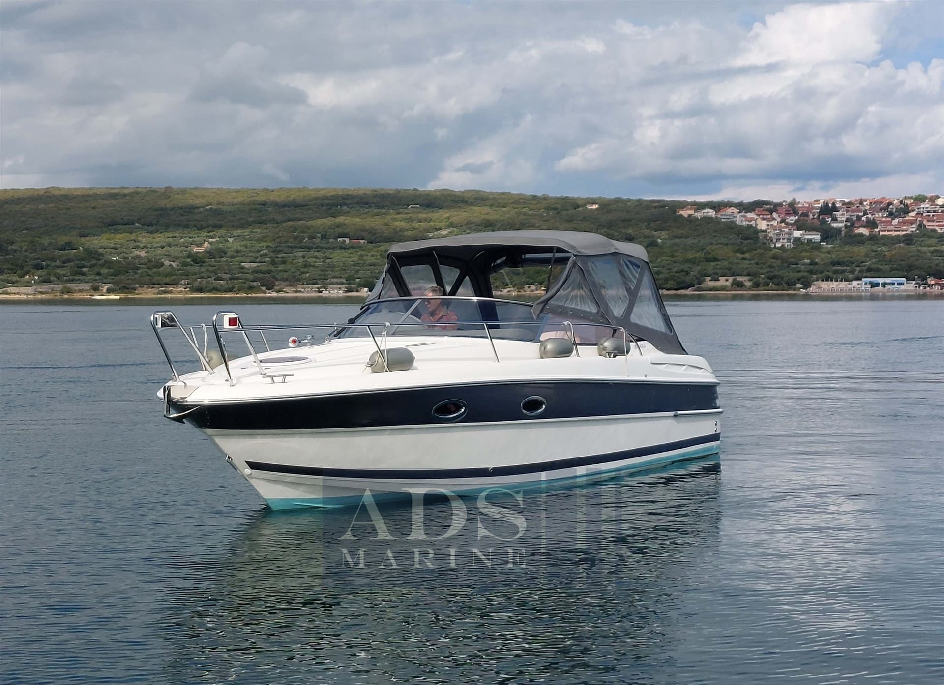 Bavaria 29 Sport Dc - Detail View 1 Bavaria 29 Sport Dc - Detail View 1