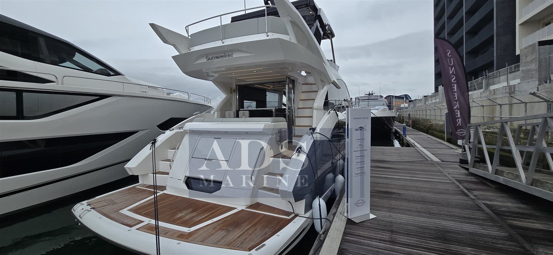 Sunseeker Manhattan 55 - Detail View 1 Sunseeker Manhattan 55 - Detail View 1