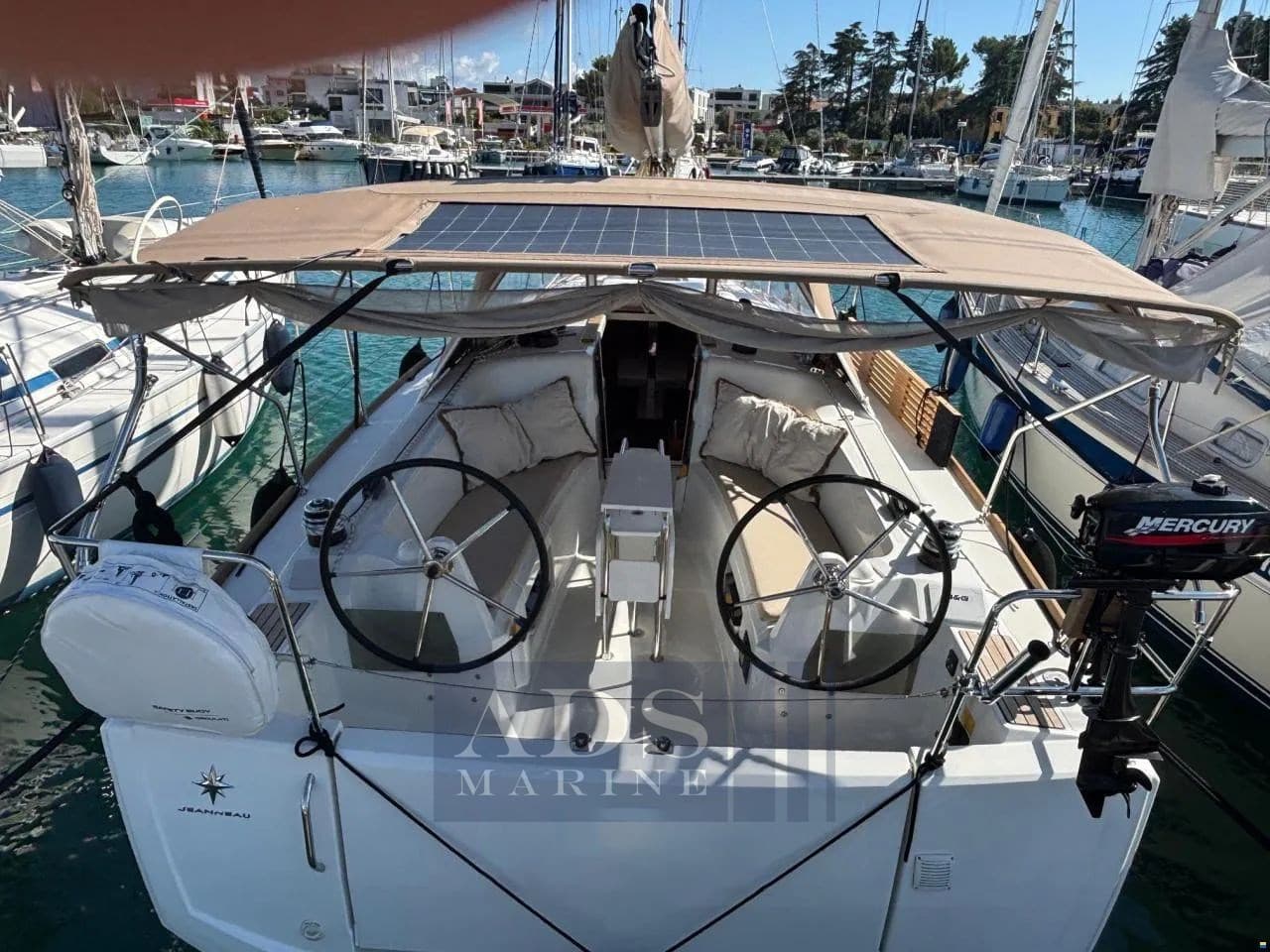 Jeanneau SUN ODYSSEY 349 usato - foto hero 3