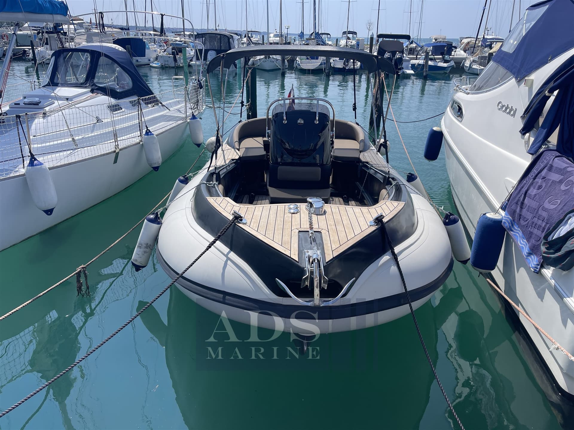 Scanner 710 - Detail View 1 Scanner 710 - Detail View 1