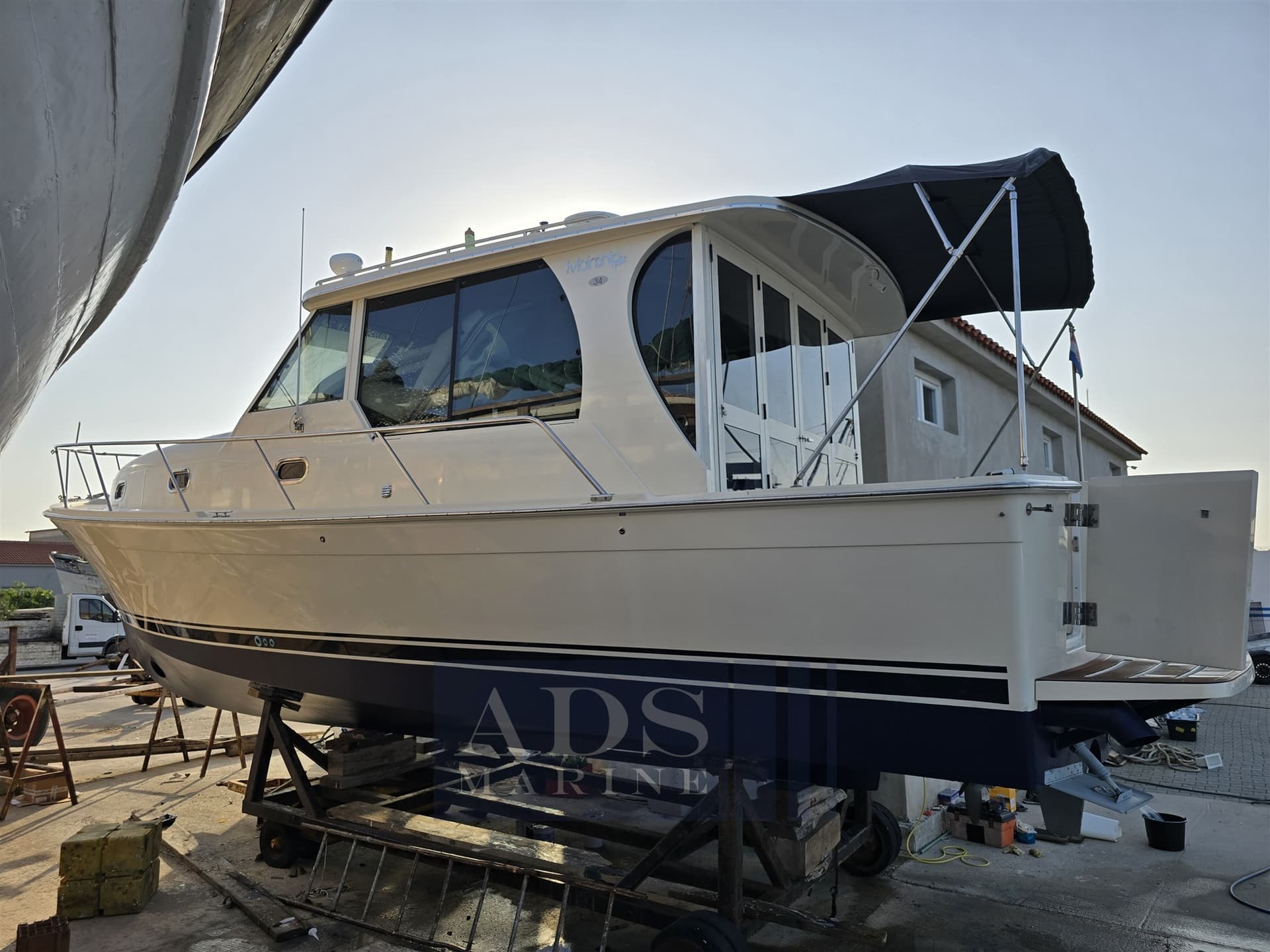Mainship Mainship 34 - Interior View Mainship Mainship 34 - Interior View