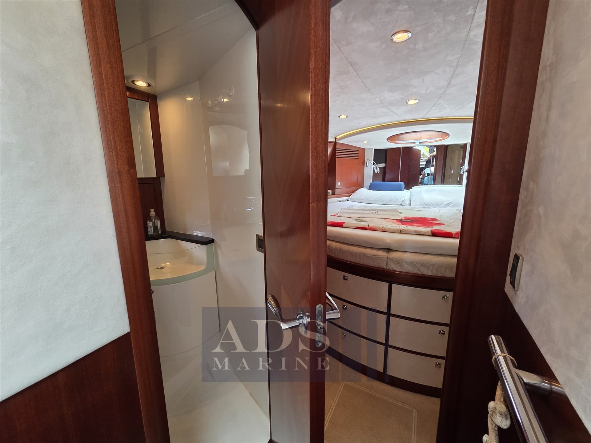 Galeon 440 FLY gebraucht - Hauptbild 30