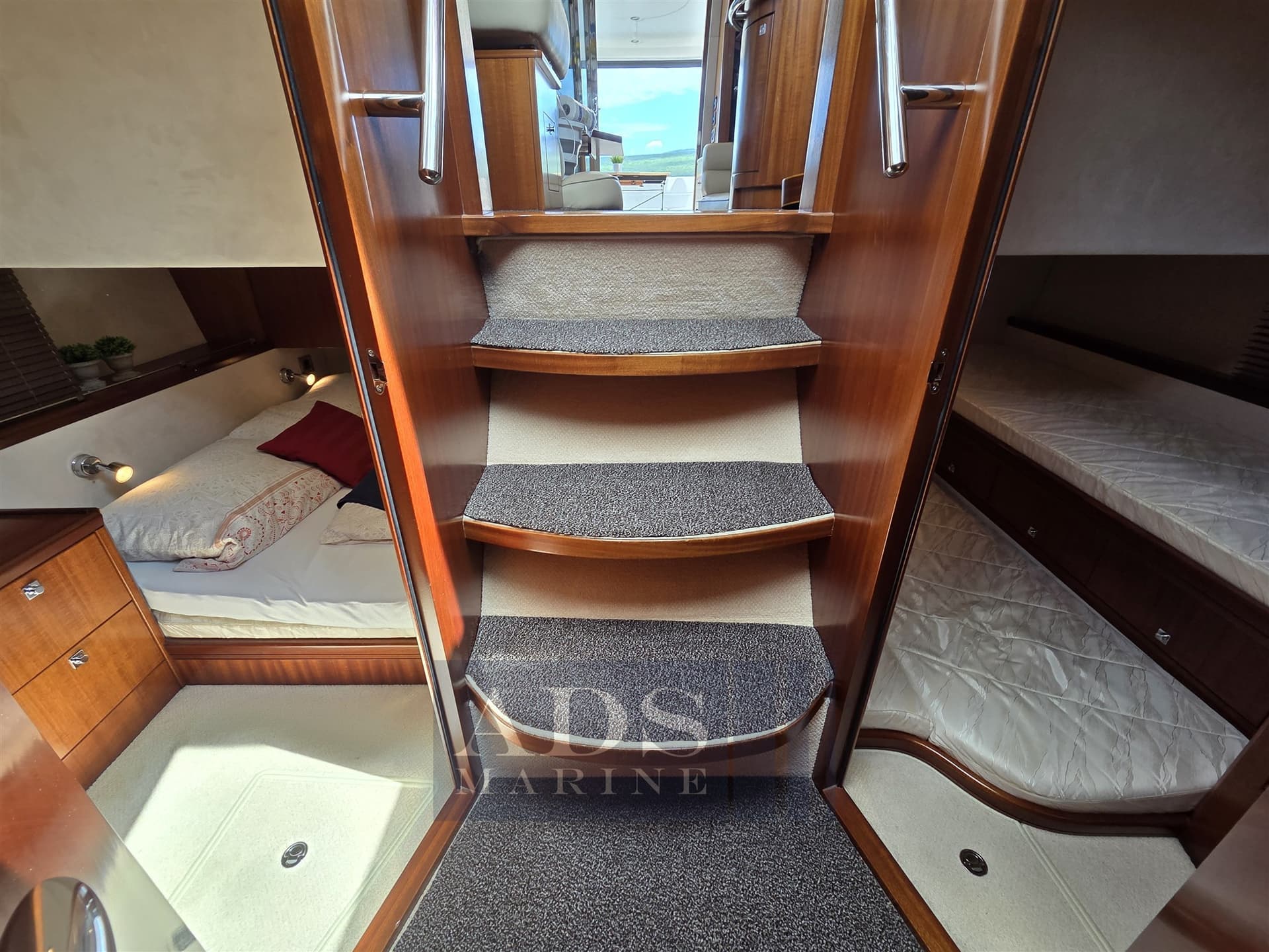 Galeon 440 FLY gebraucht - Hauptbild 25