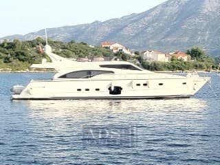 Ferretti 681 - Detail View 1 Ferretti 681 - Detail View 1