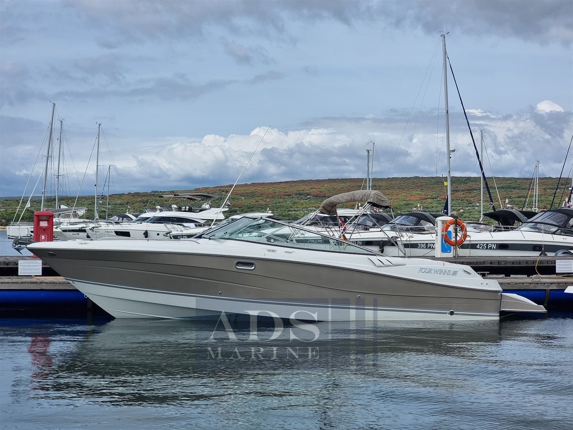 Four Winns Horizon 280 - Main View Four Winns Horizon 280 - Main View