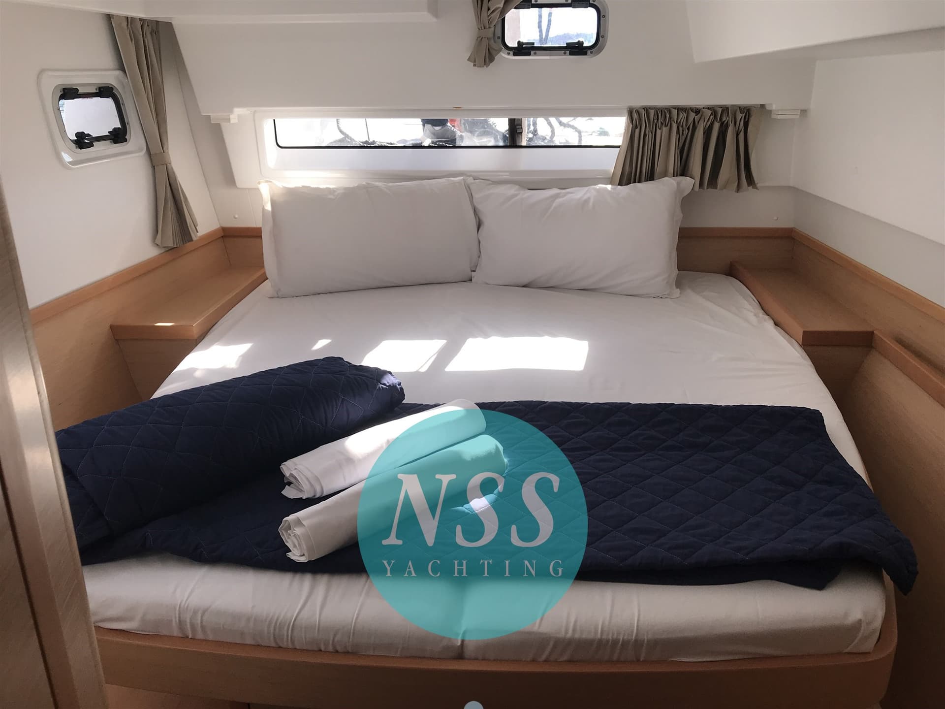 Lagoon 42 d'occasion - image hero 20