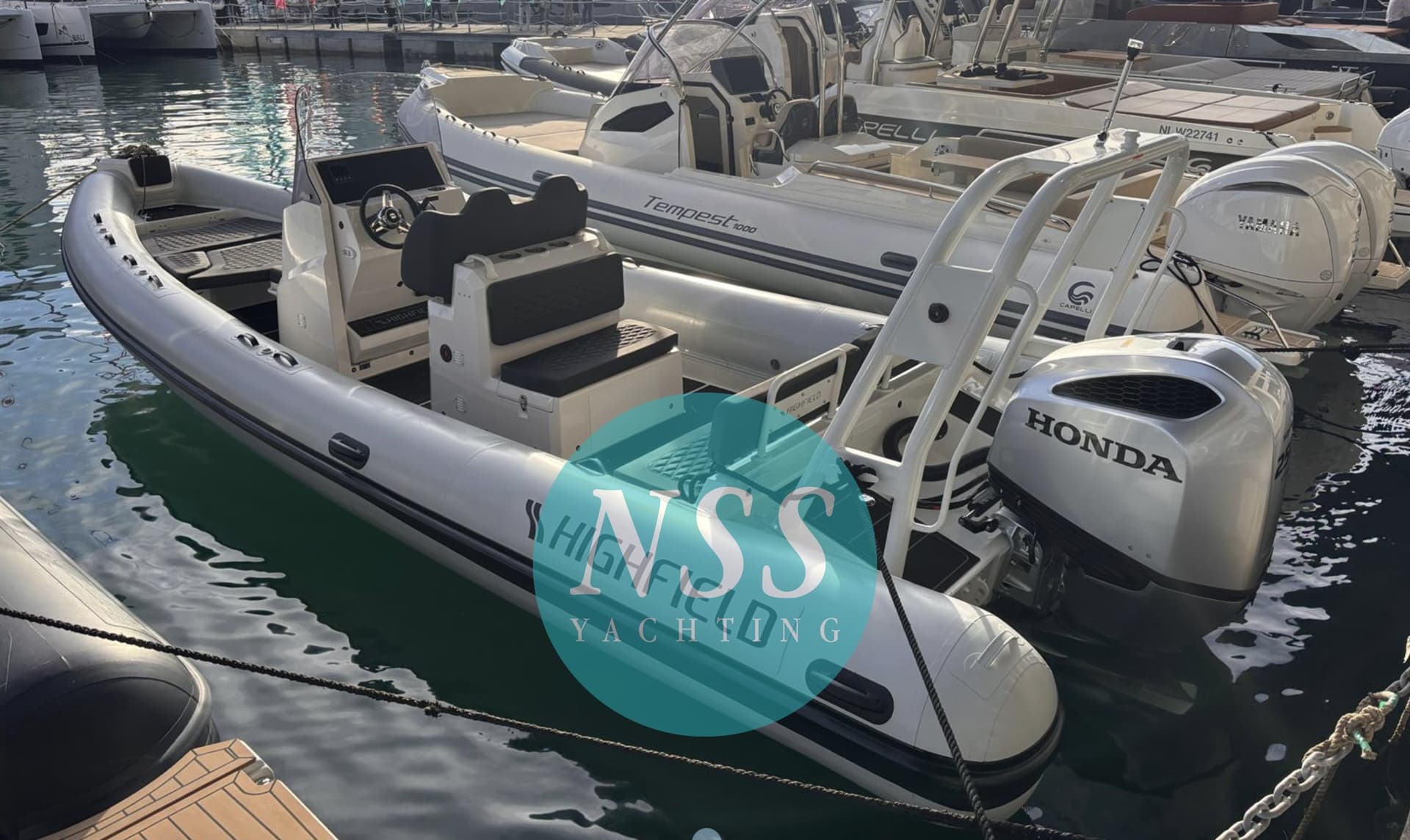 Highfield Sport 760 Highfield - Main View Highfield Sport 760 Highfield - Main View