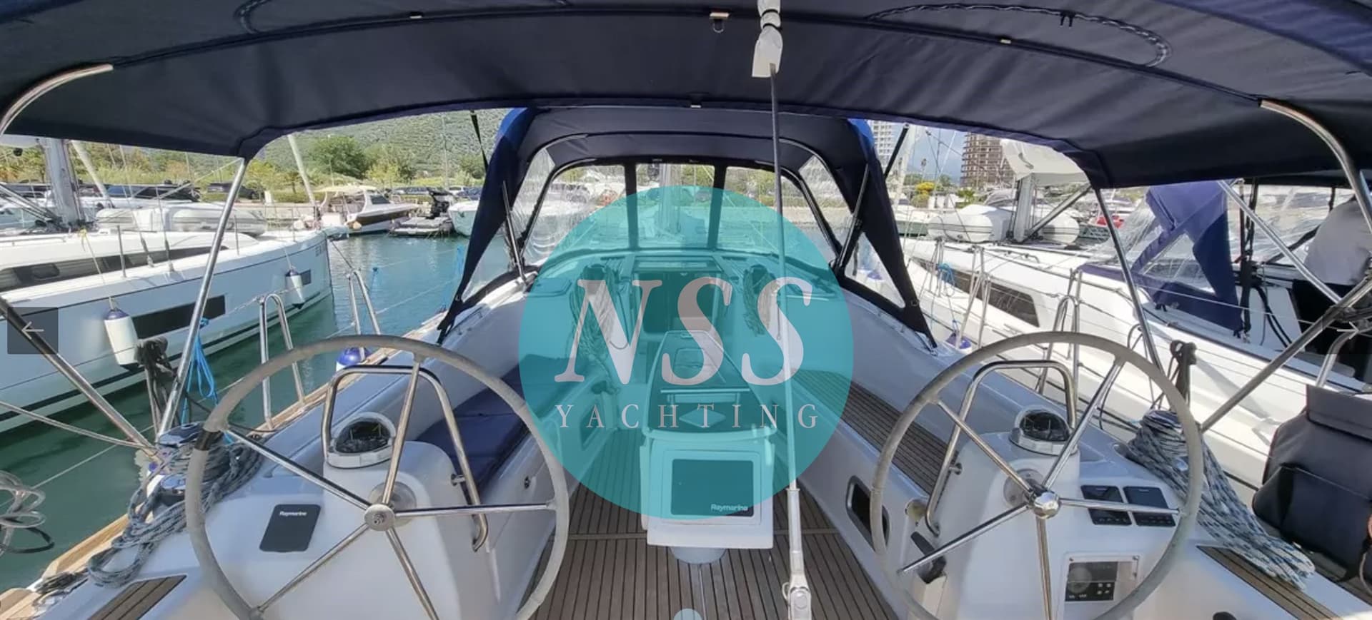 Beneteau Oceanis 46 - Deck View Beneteau Oceanis 46 - Deck View