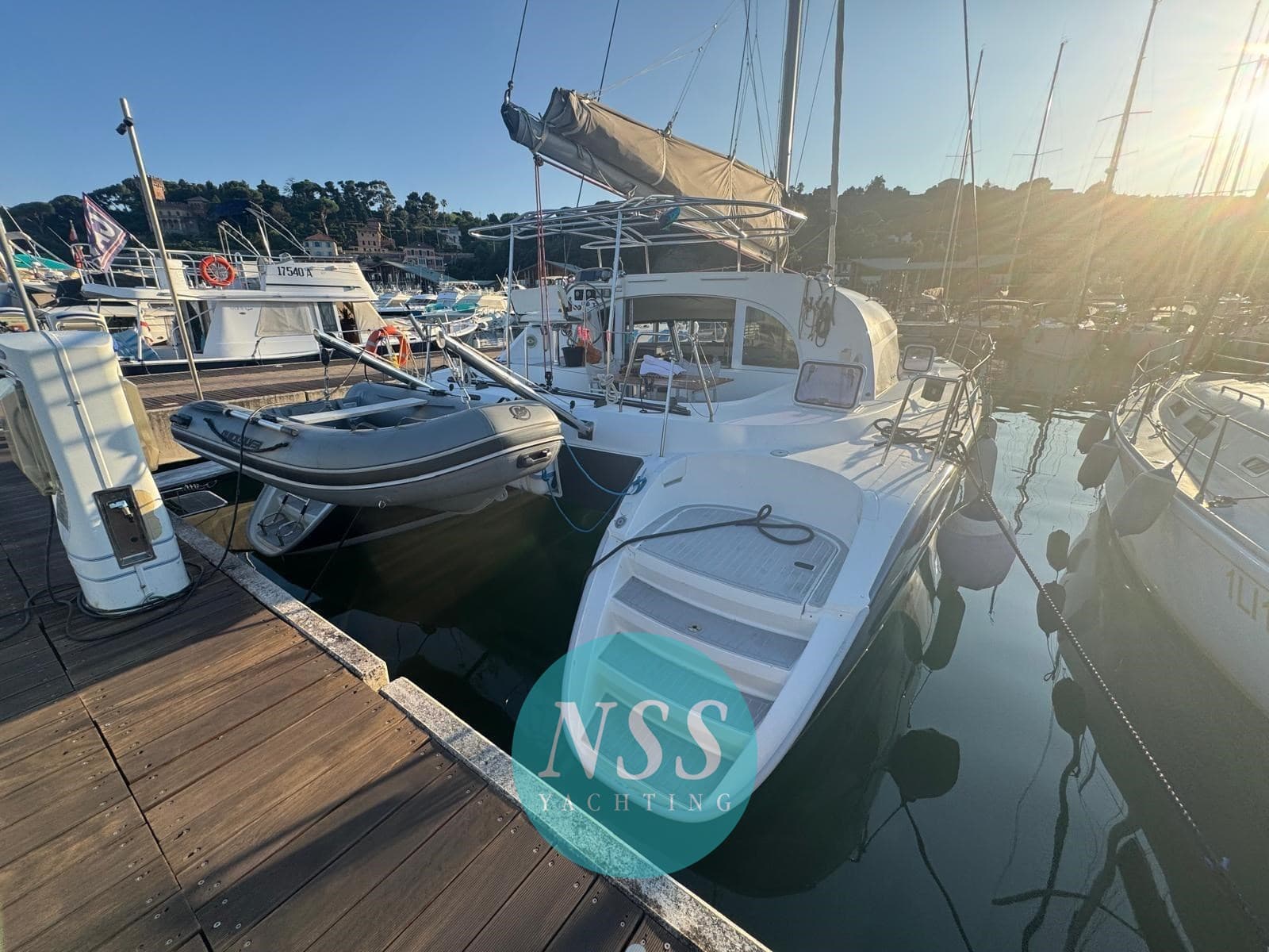 Lagoon Lagoon 380 - Interior View Lagoon Lagoon 380 - Interior View