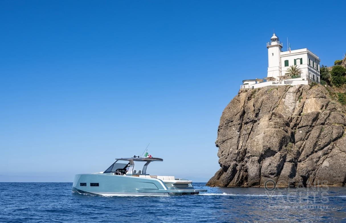 Pardo Yachts Pardo 43 - Interior View Pardo Yachts Pardo 43 - Interior View