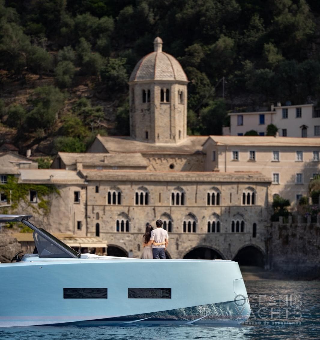 Pardo Yachts Pardo 43 - Deck View Pardo Yachts Pardo 43 - Deck View