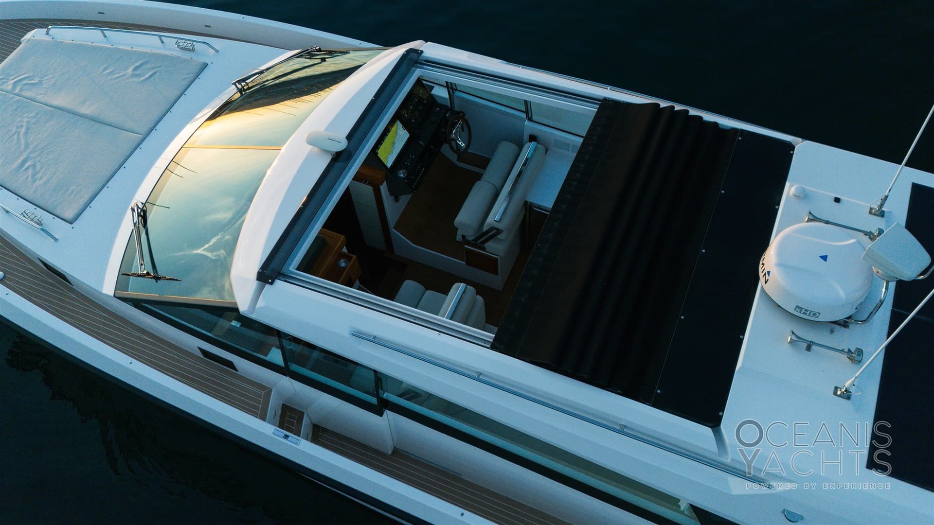 Delta Powerboats 48 Coupé usato - foto hero 5