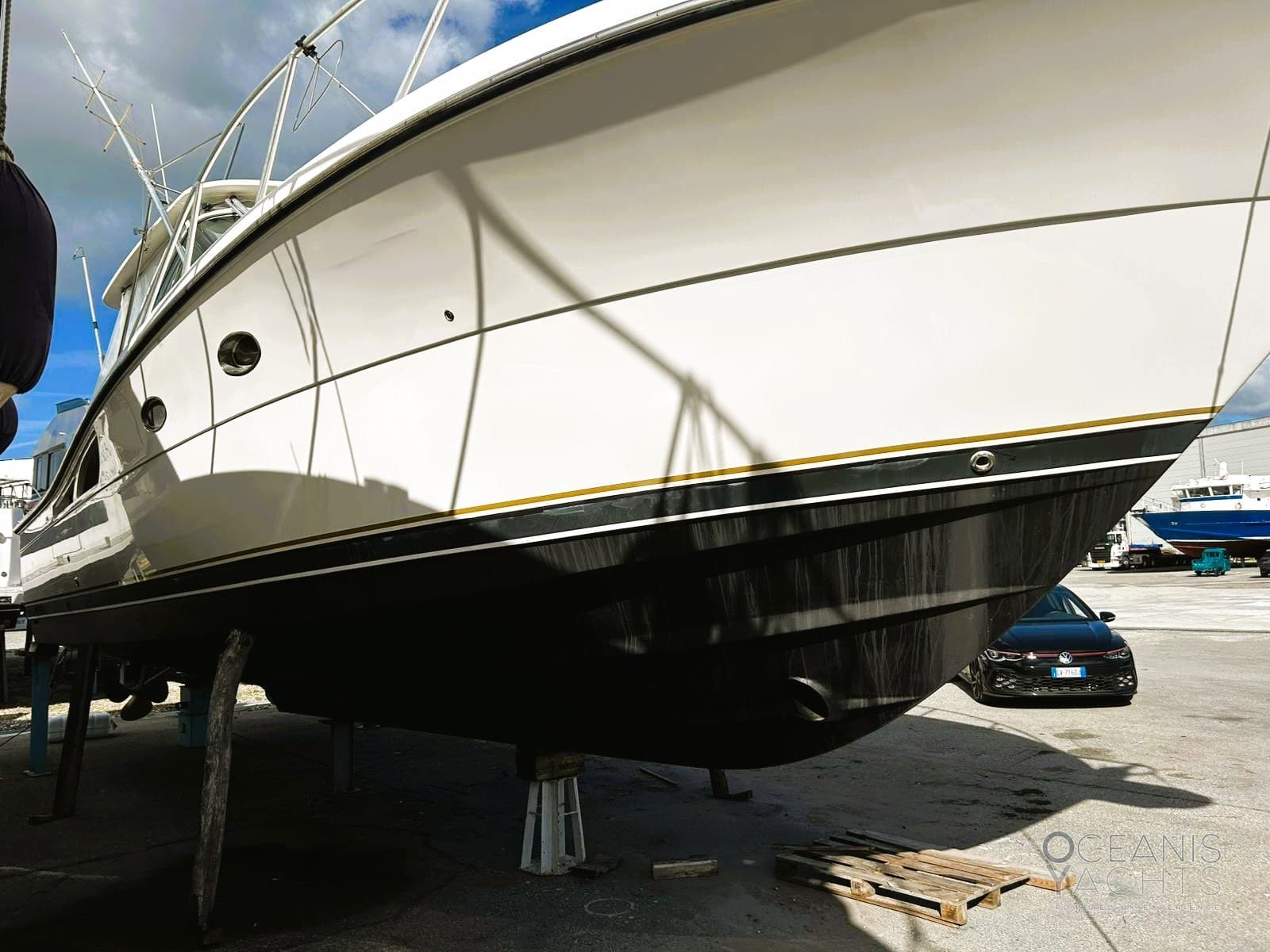 Tiara Yachts 4200 Open usato - foto hero 6