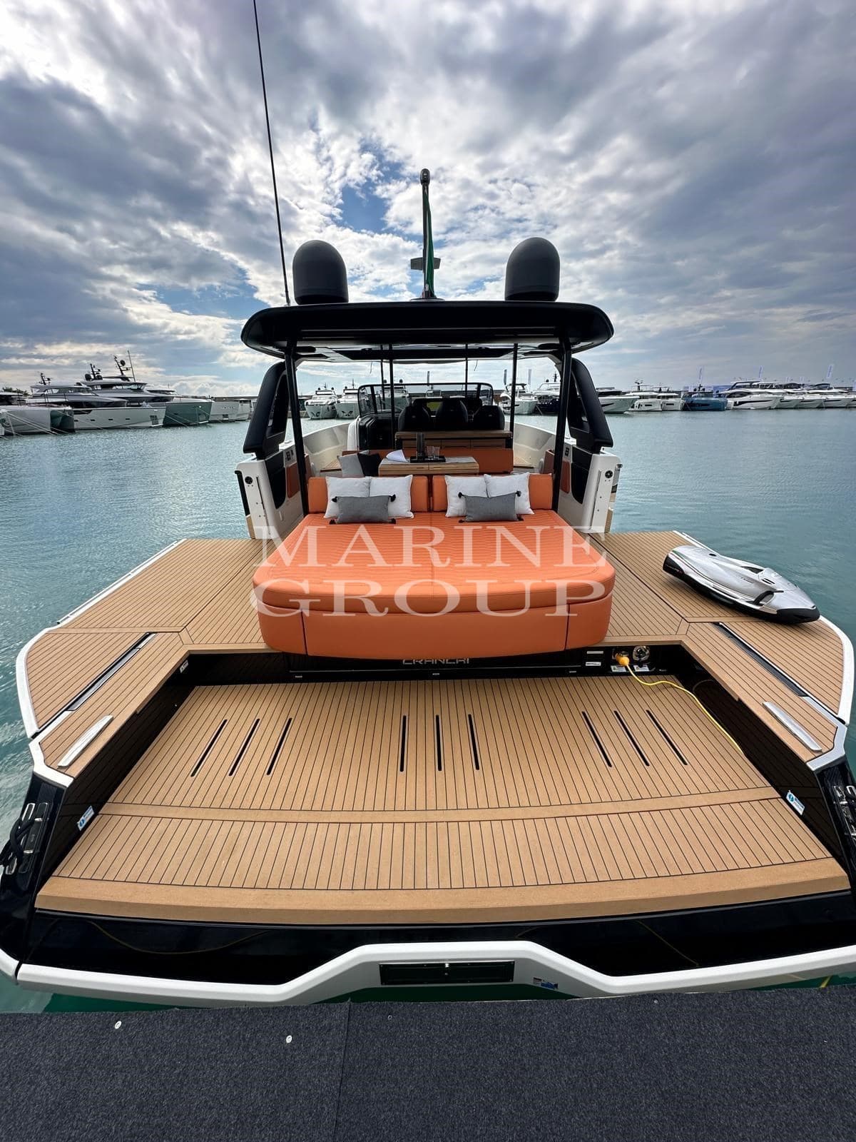 Cranchi A 46 Luxury Tender - Main View Cranchi A 46 Luxury Tender - Main View