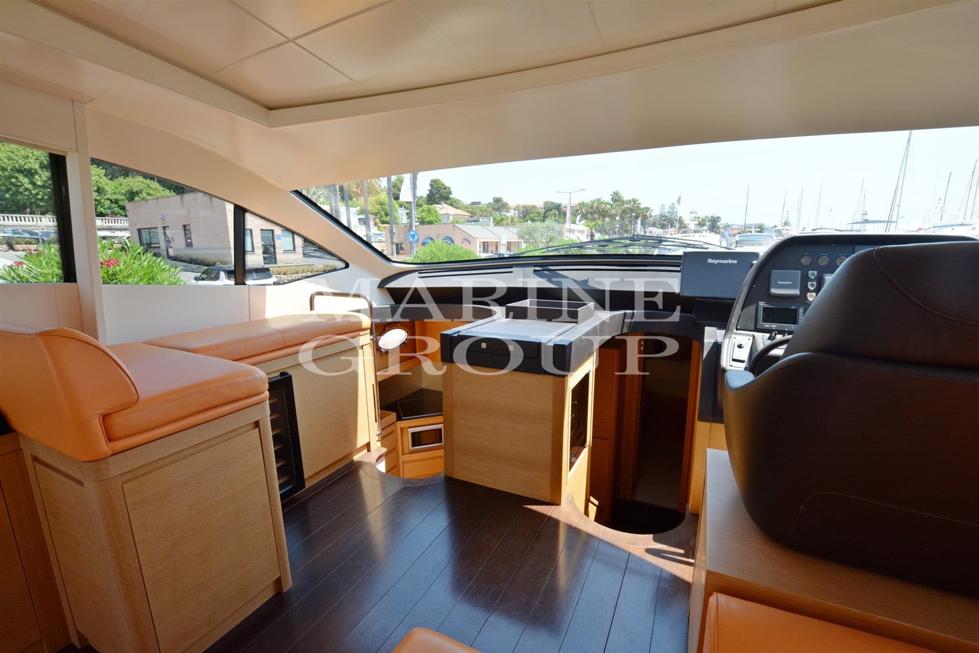 Pershing Pershing 64' usato - foto hero 16