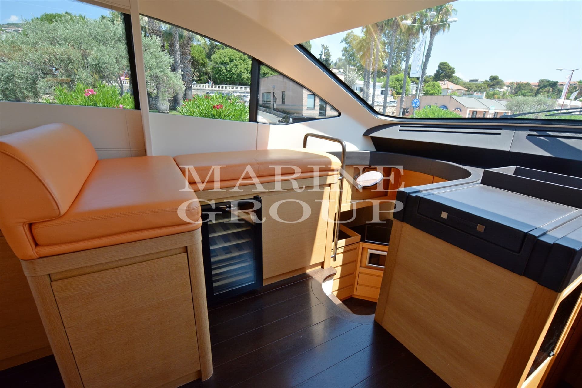 Pershing Pershing 64' usato - foto hero 6