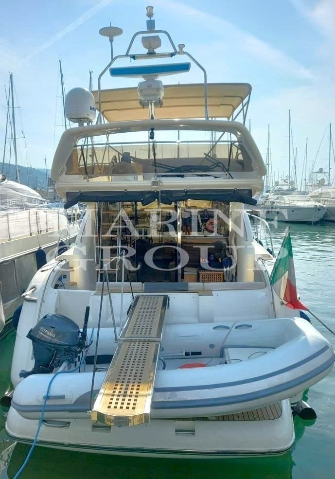 Princess Yachts 56 Fly - Detail View 1 Princess Yachts 56 Fly - Detail View 1