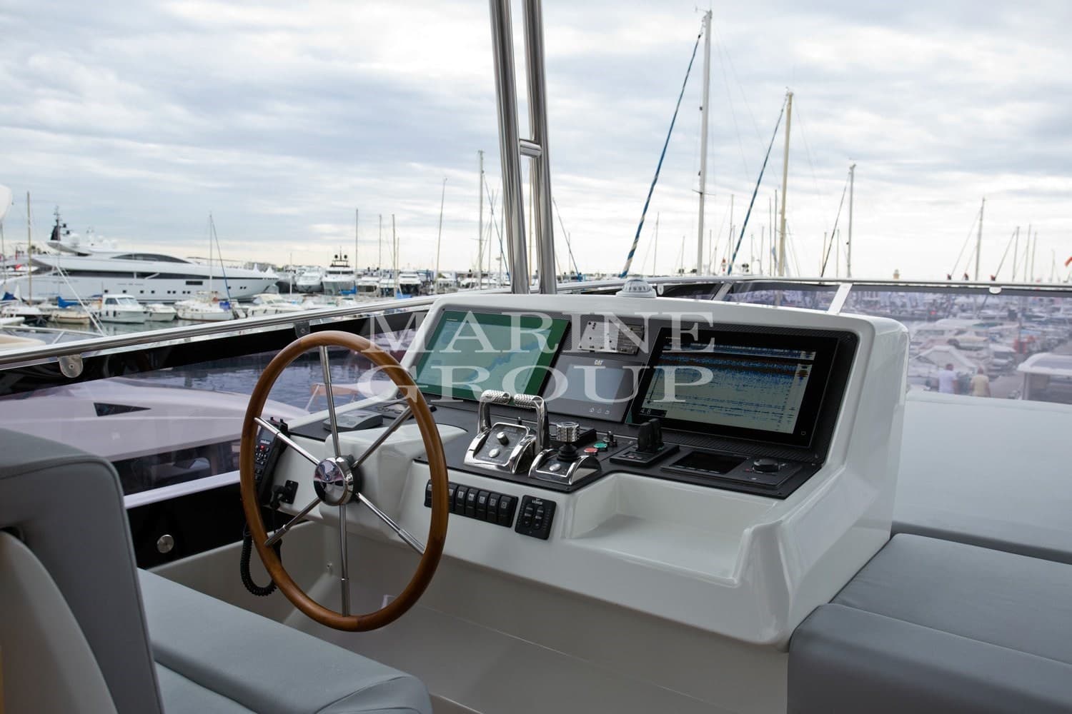 Greenline Yachts OceanClass 68 usato - foto hero 8