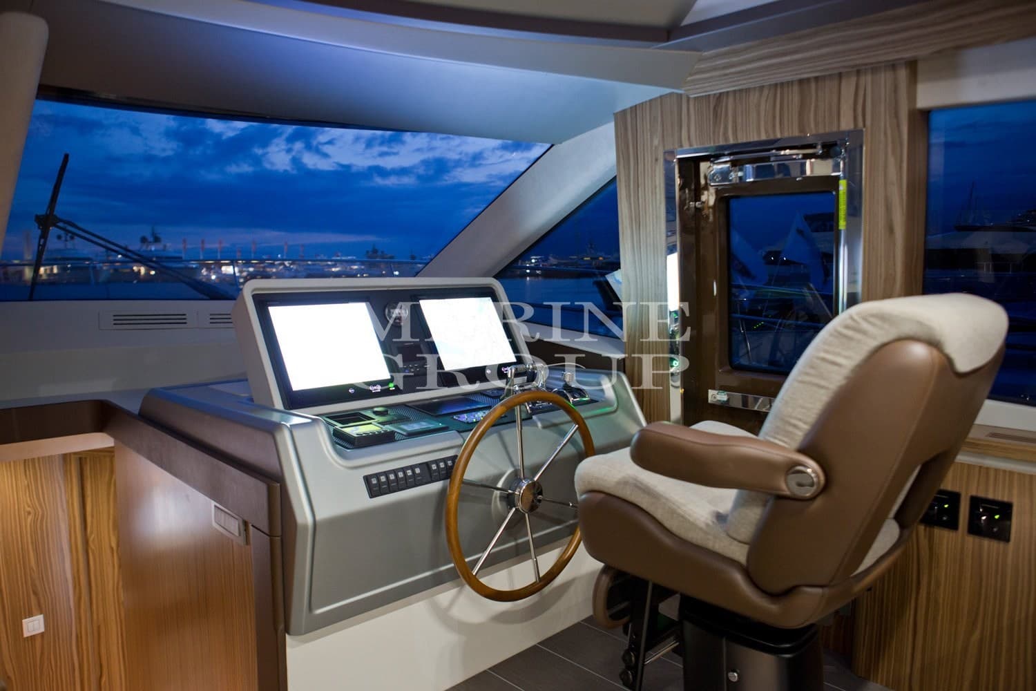 Greenline Yachts OceanClass 68 usato - foto hero 15