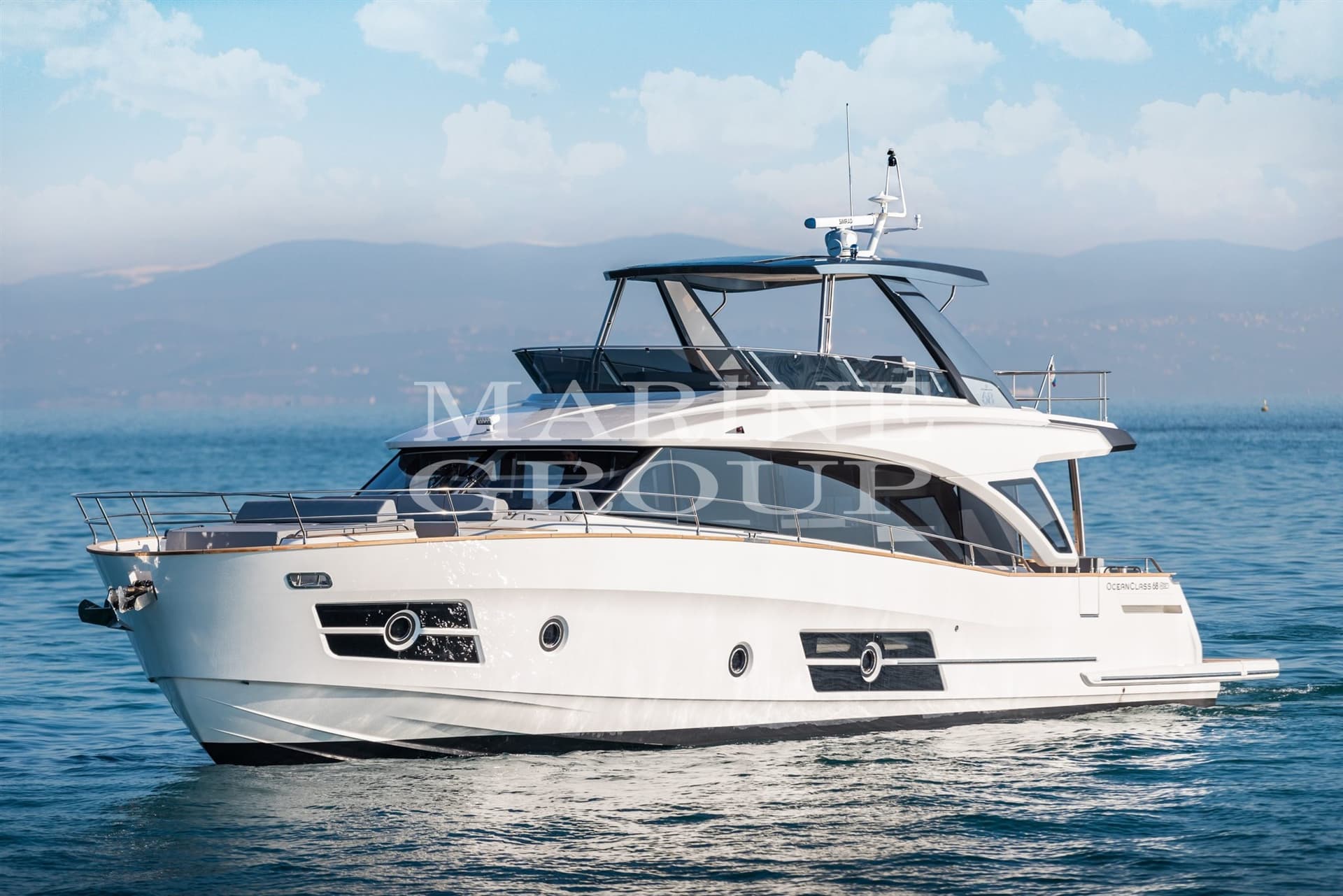 Greenline Yachts OceanClass 68 usato - foto hero 2
