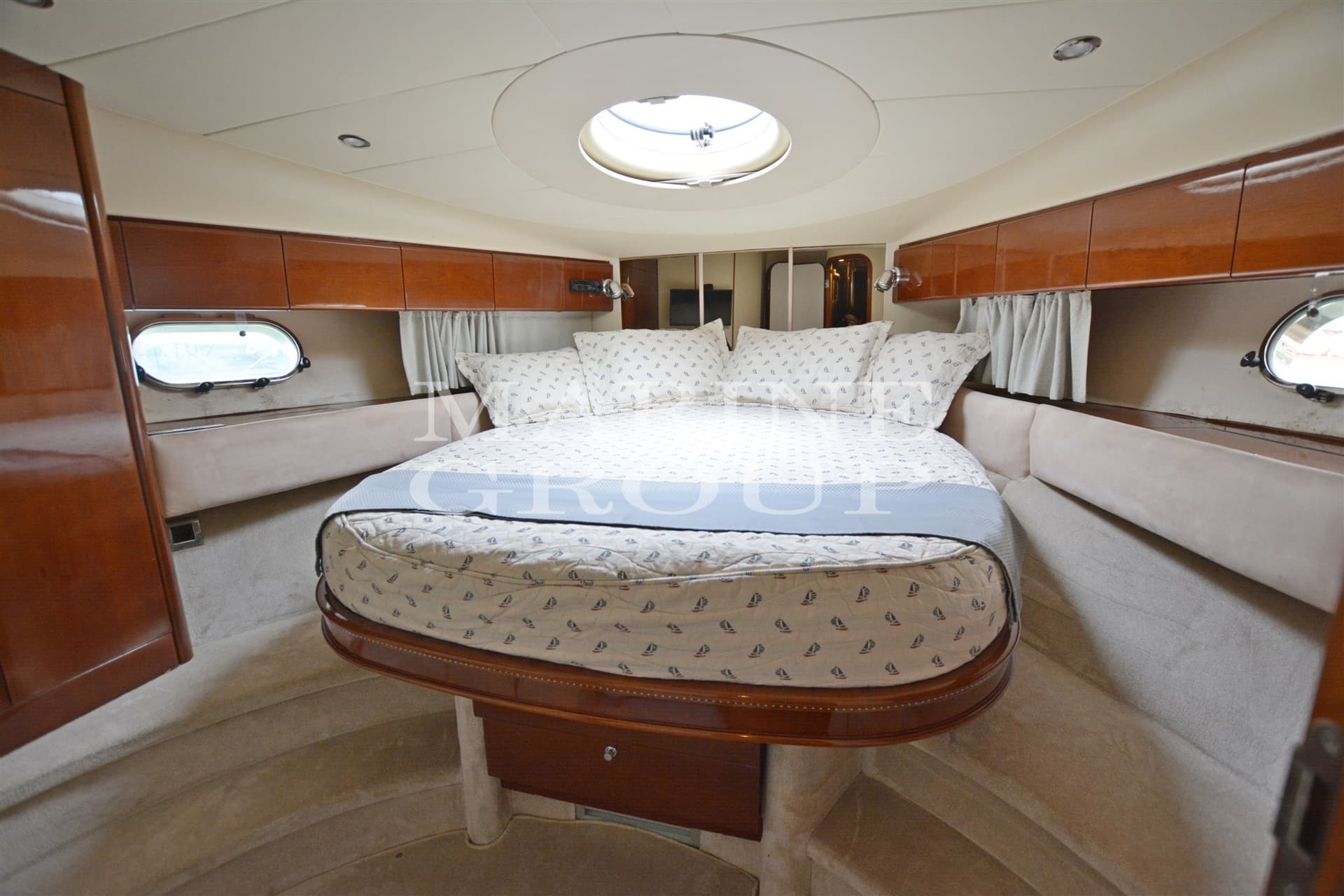 Princess Yachts 56 Fly usato - foto hero 9