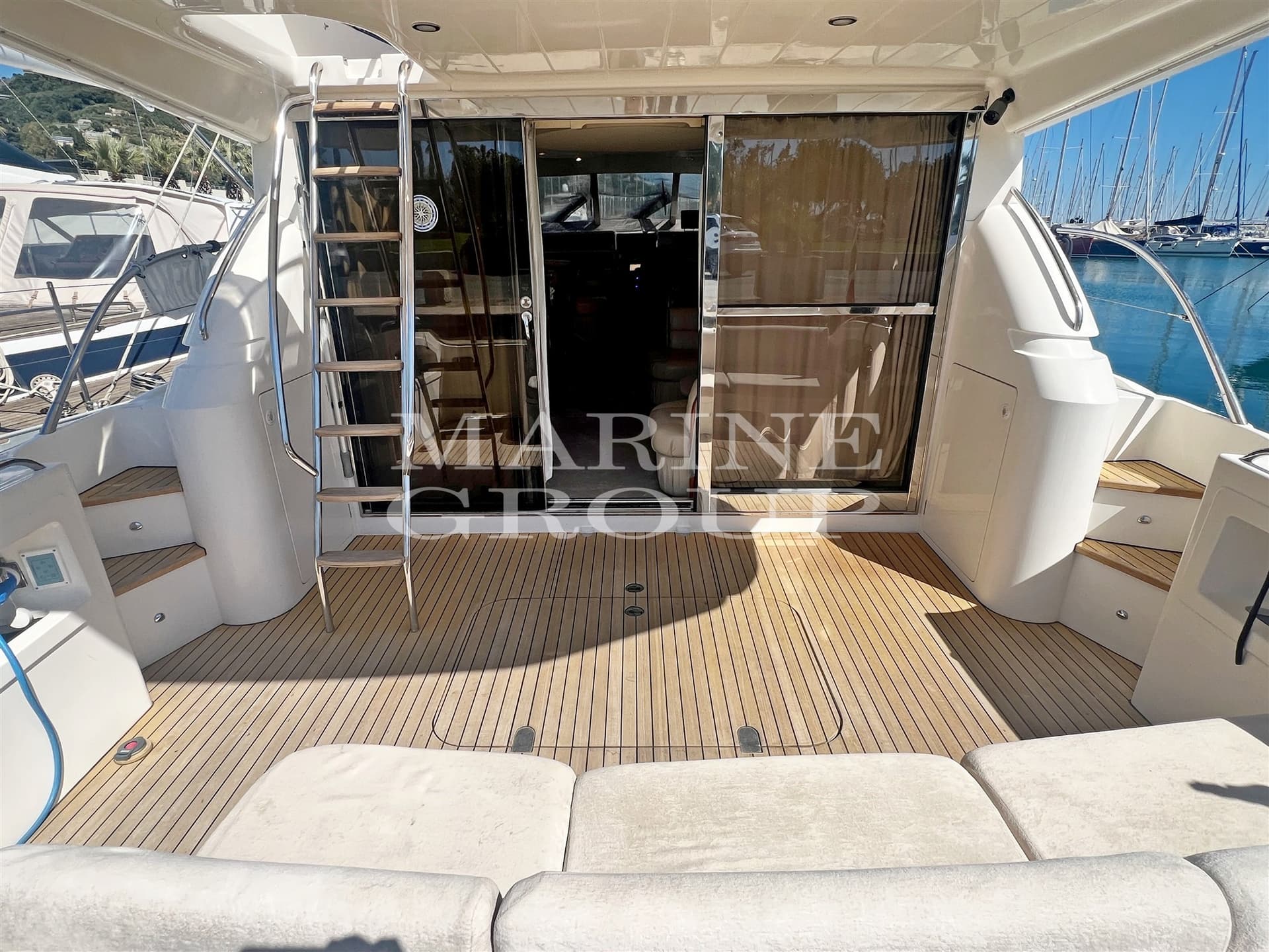 Princess Yachts 56 Fly d'occasion - détail 2