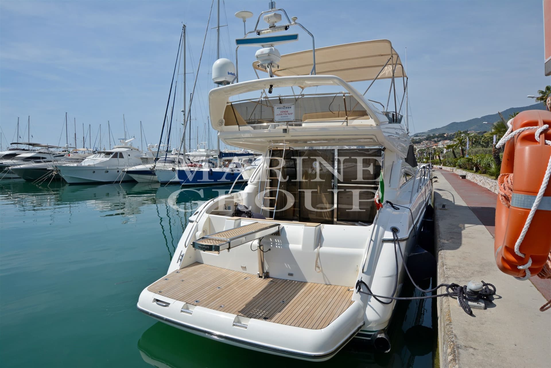 Princess Yachts 56 Fly usato - foto hero 21