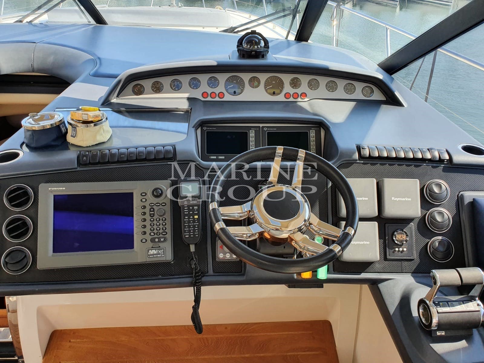 Princess Yachts V58 usato - foto hero 13