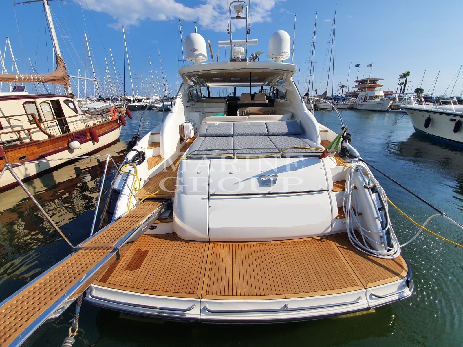 Princess Yachts V 58 - Deck View Princess Yachts V 58 - Deck View