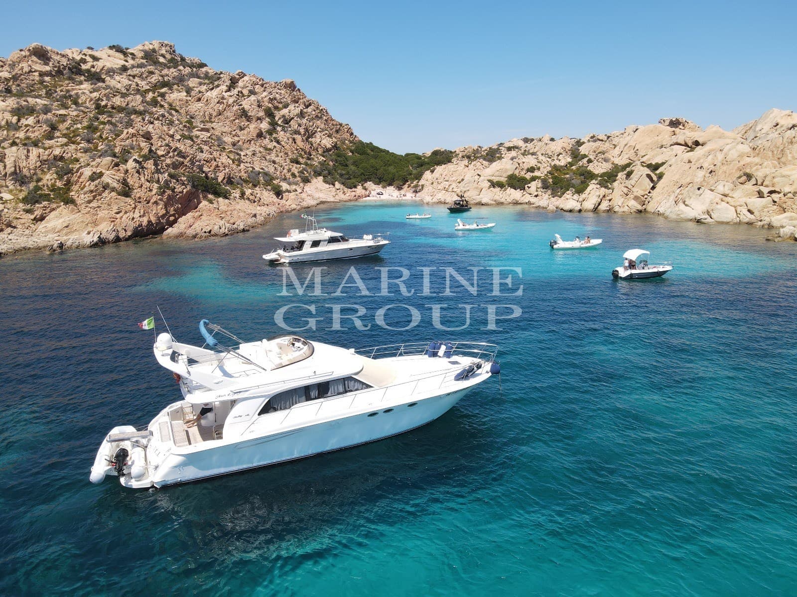 Sea Ray 480 Sedan Bridge - Main View Sea Ray 480 Sedan Bridge - Main View