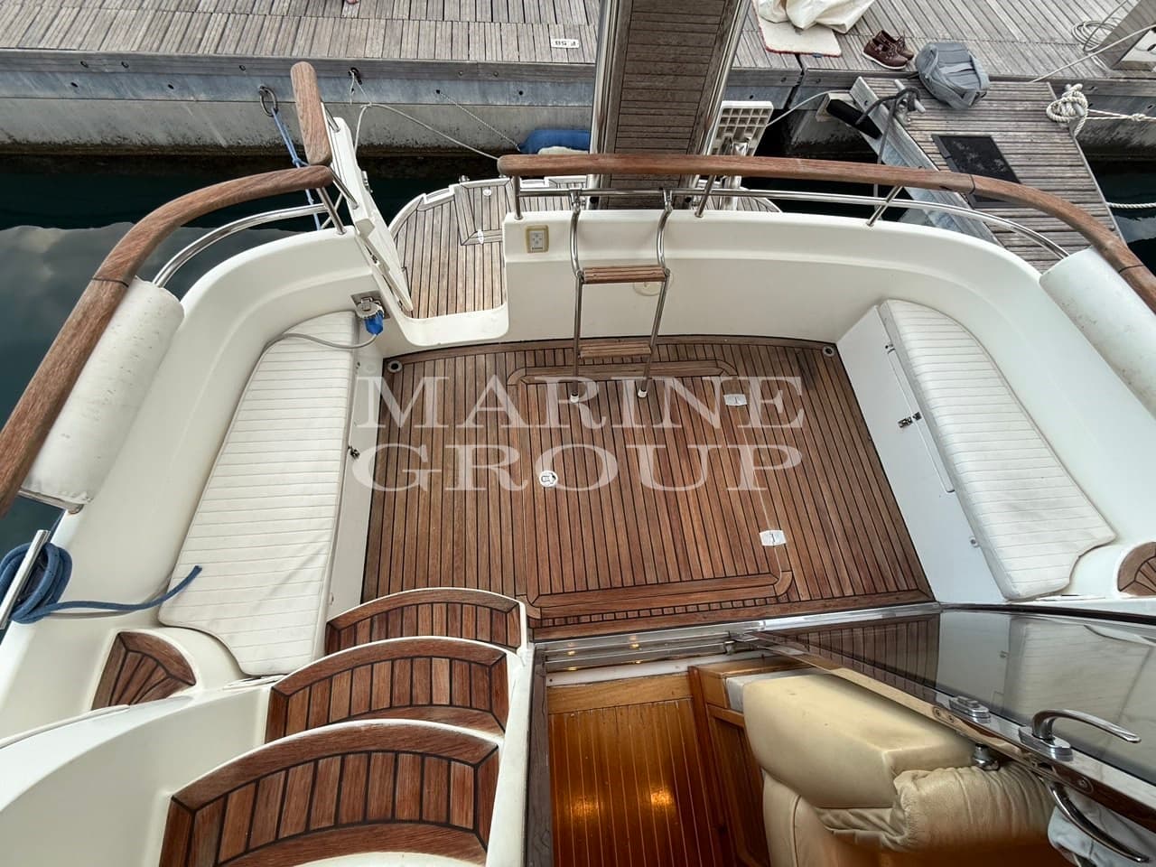Galeon 330 Fly gebraucht - Detail 4